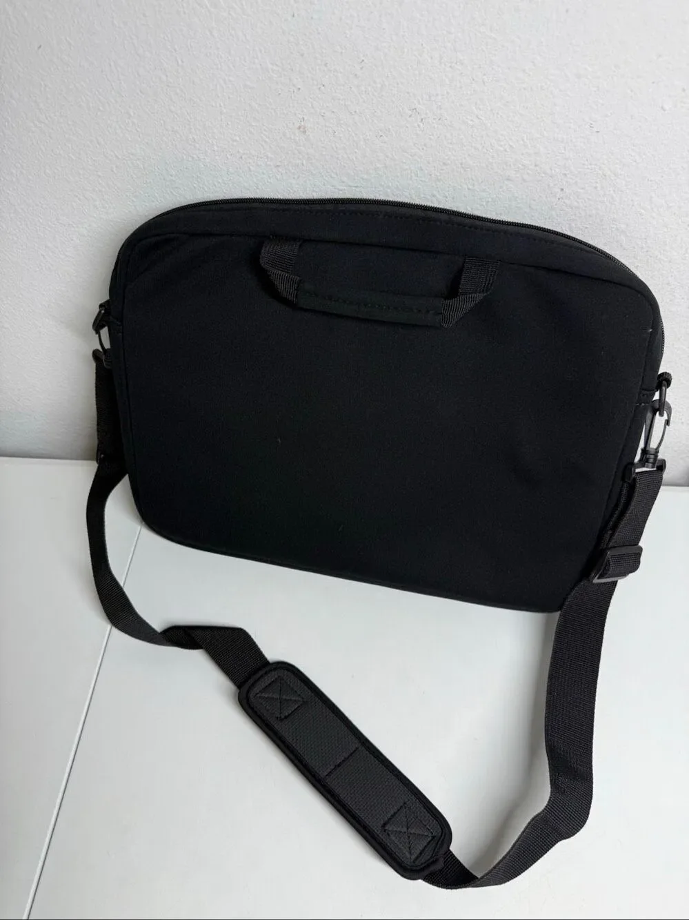 Targus Laptop Messenger Bag Black Briefcase Shoulder Bag NWOT